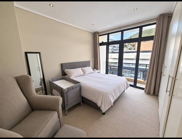 2 BEDROOM APARTMENT FOR SALE IN SEA POINT